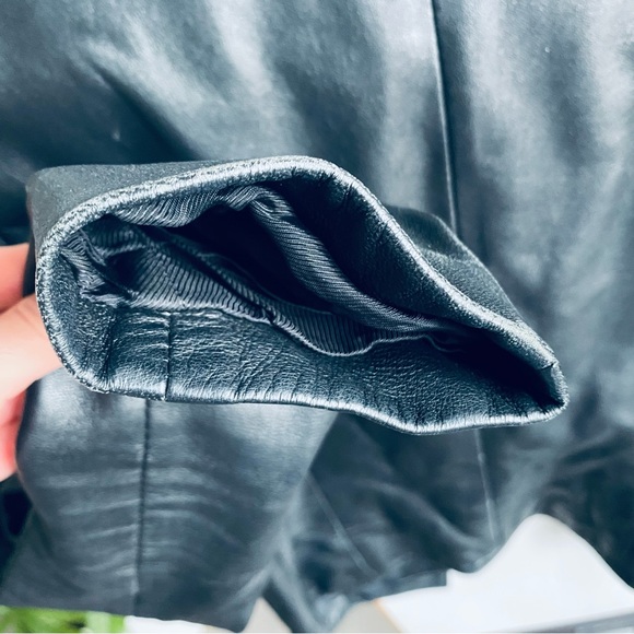 Tailored Leather Jacket - Picture 5 of 5